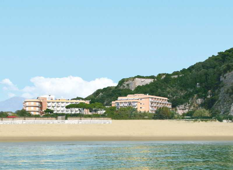 Hotel Serapo Gaeta Kültér fotó