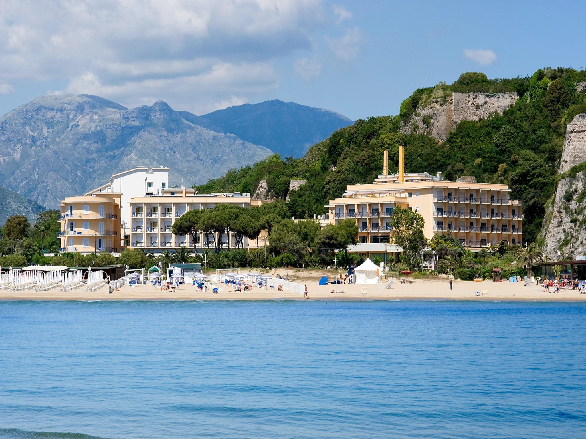 Hotel Serapo Gaeta Kültér fotó