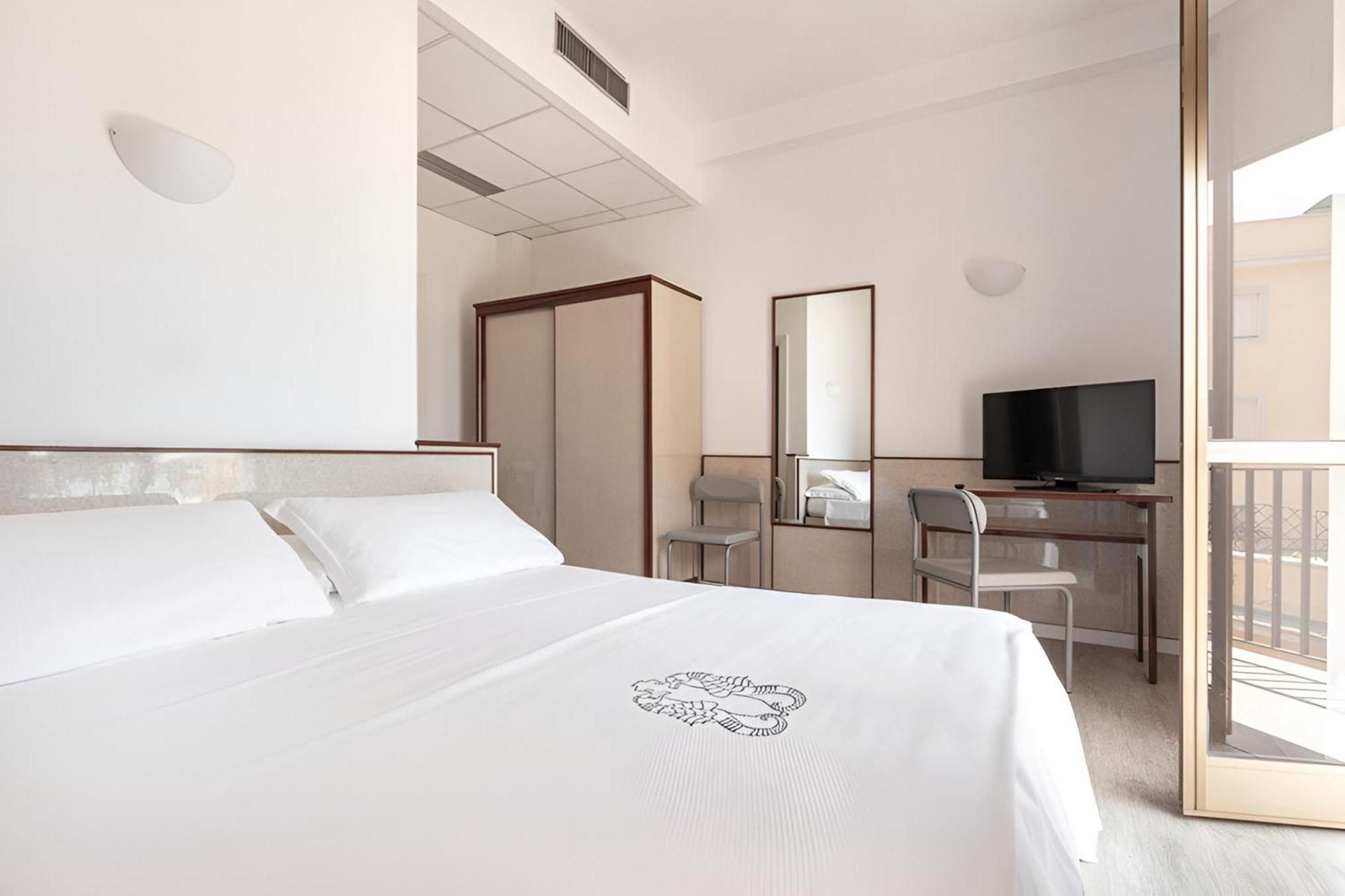 Hotel Serapo Gaeta Kültér fotó
