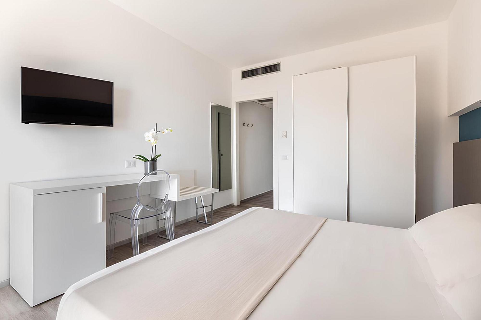 Hotel Serapo Gaeta Kültér fotó