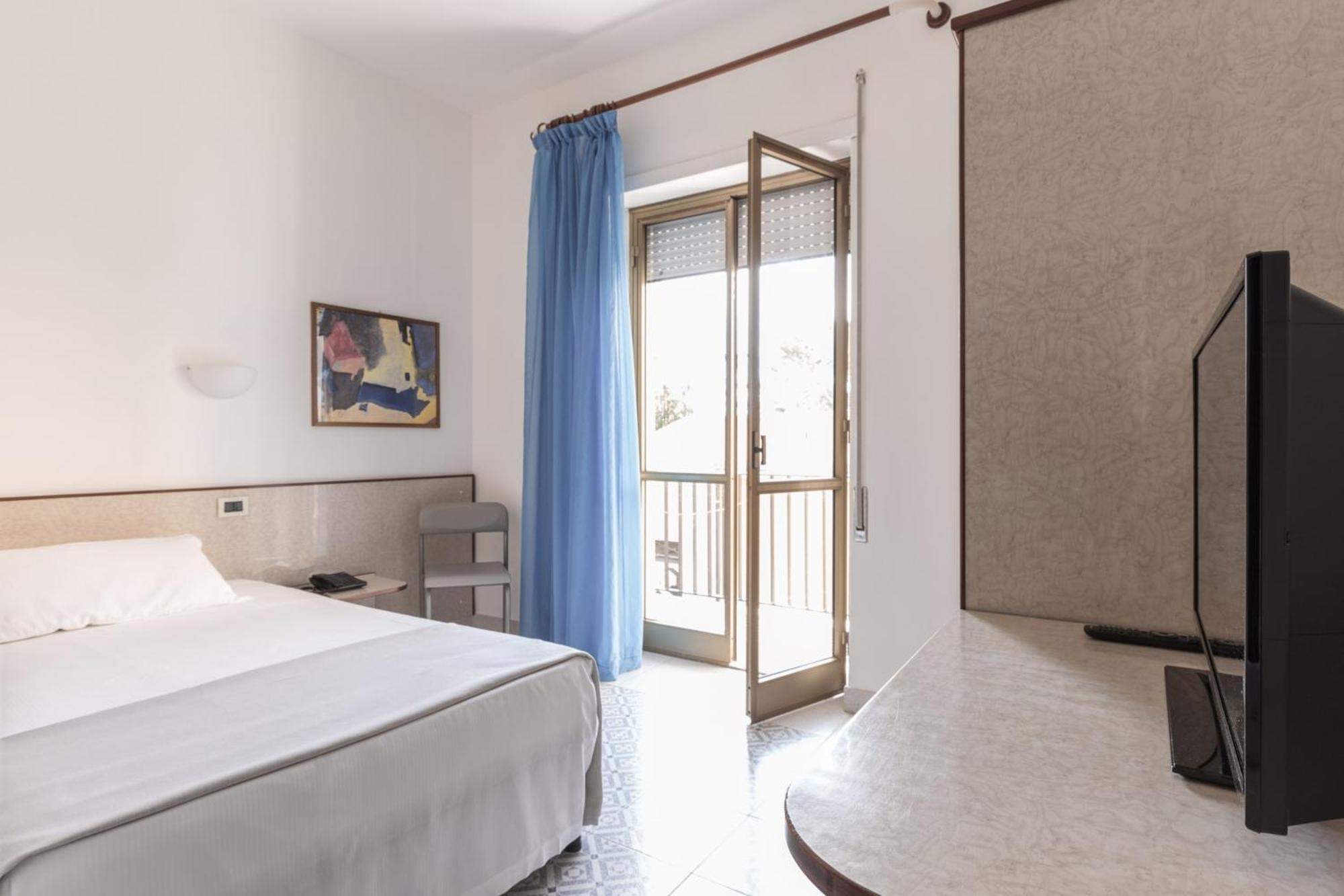 Hotel Serapo Gaeta Kültér fotó